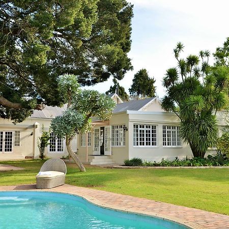 Milner Manor Hotel Grahamstown Bagian luar foto
